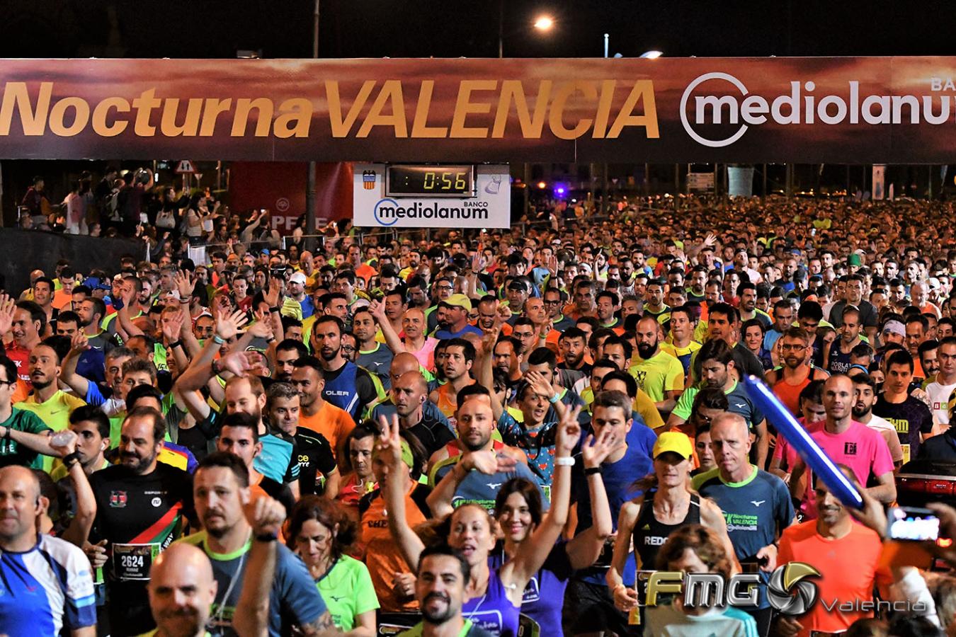 15K-NOCTURNA-VALENCIA-2018-BANCO-MEDIOLANUM-FMGVALENCIA-FILI-NAVARRETE(13)