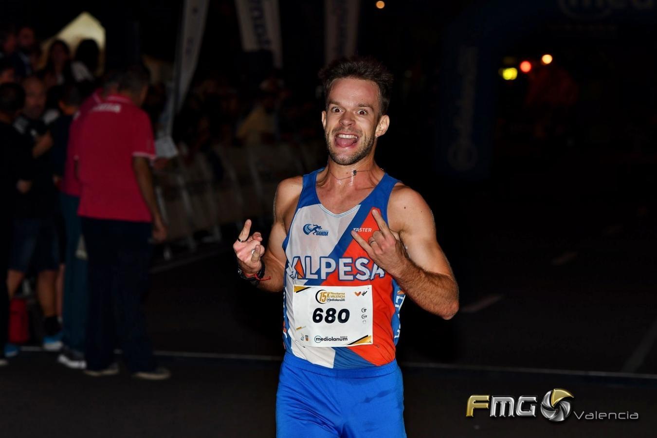 Fotos 15K Nocturna Valencia Mediolanum 2022 FMG Valencia-111