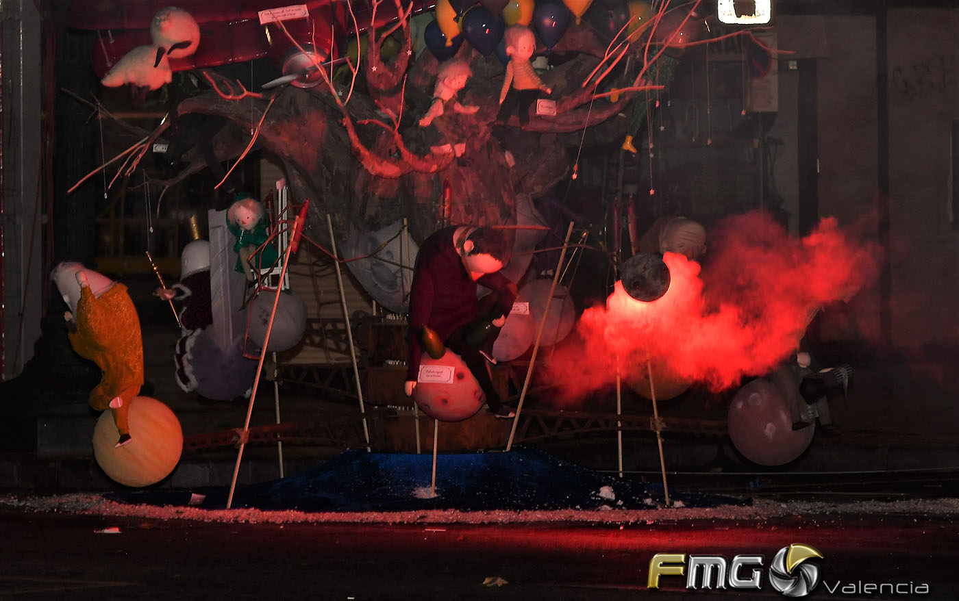 Crema-falla-ayuntamento-2018-fmgvalencia-fili-navarrete (6)