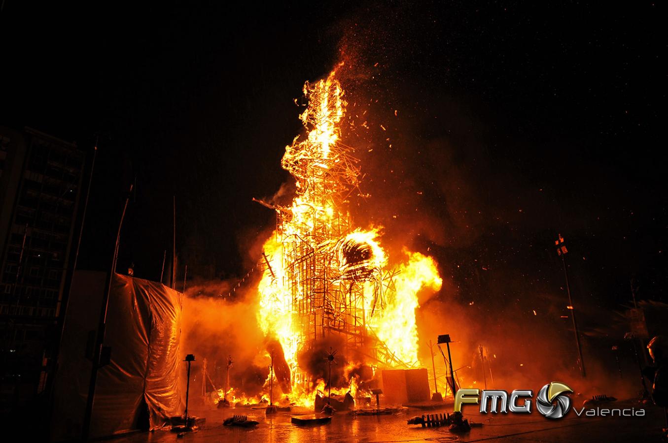 CREMA-FALLAS-2019-FMGVALENCIA-FILI-NAVARRETE(213)
