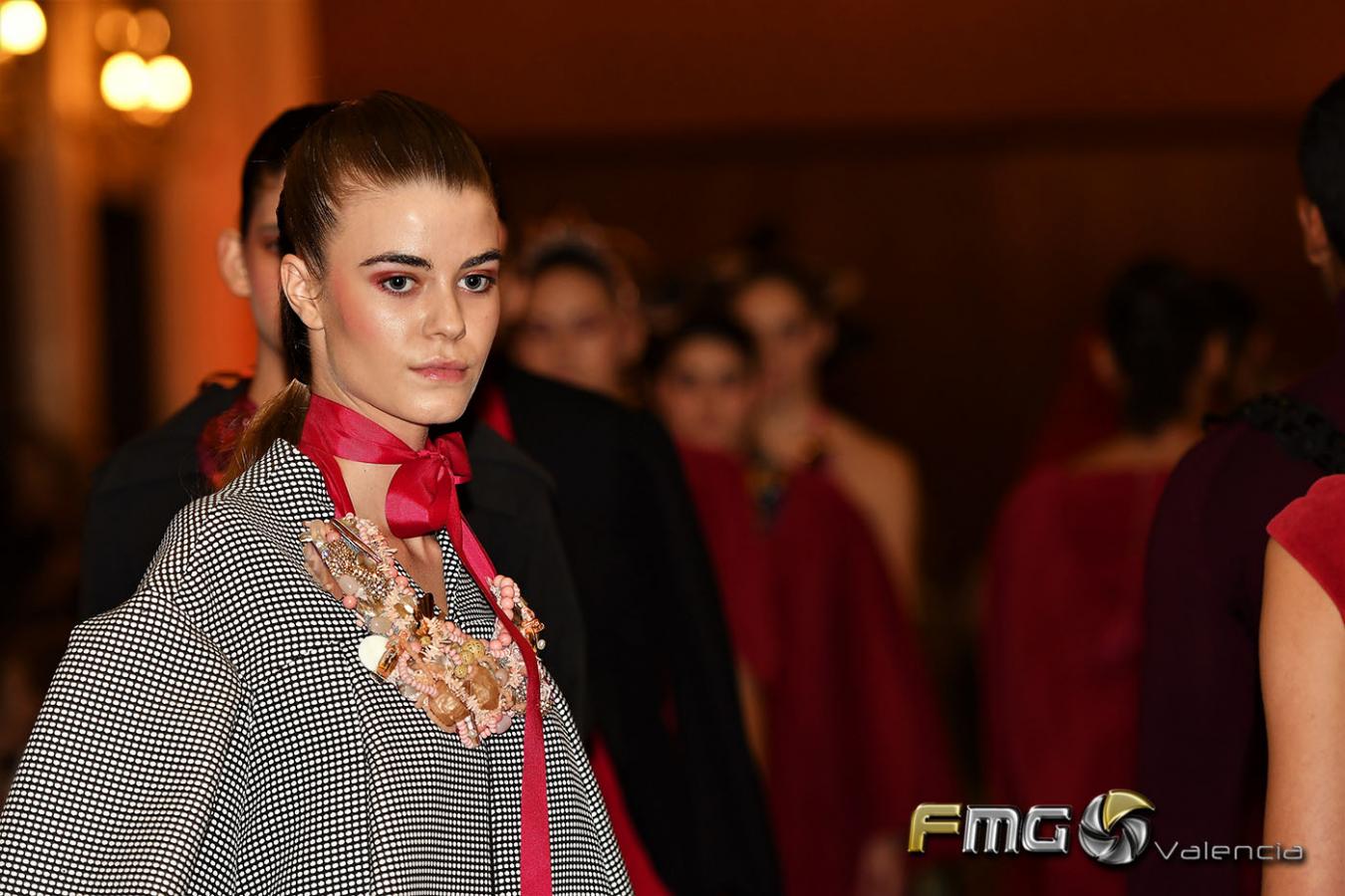 DESFILE-MODA-ATENEO-VALENCIA-2017-AFAV-FMGVALENCIA-FILI-NAVARRETE (63)