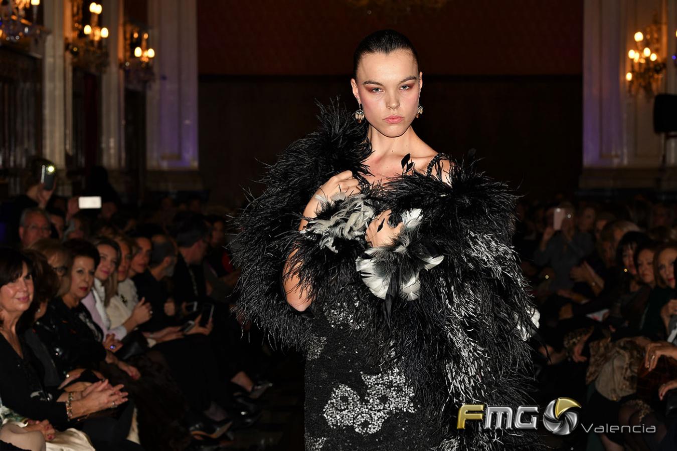 DESFILE-MODA-ATENEO-VALENCIA-2017-AFAV-FMGVALENCIA-FILI-NAVARRETE (95)