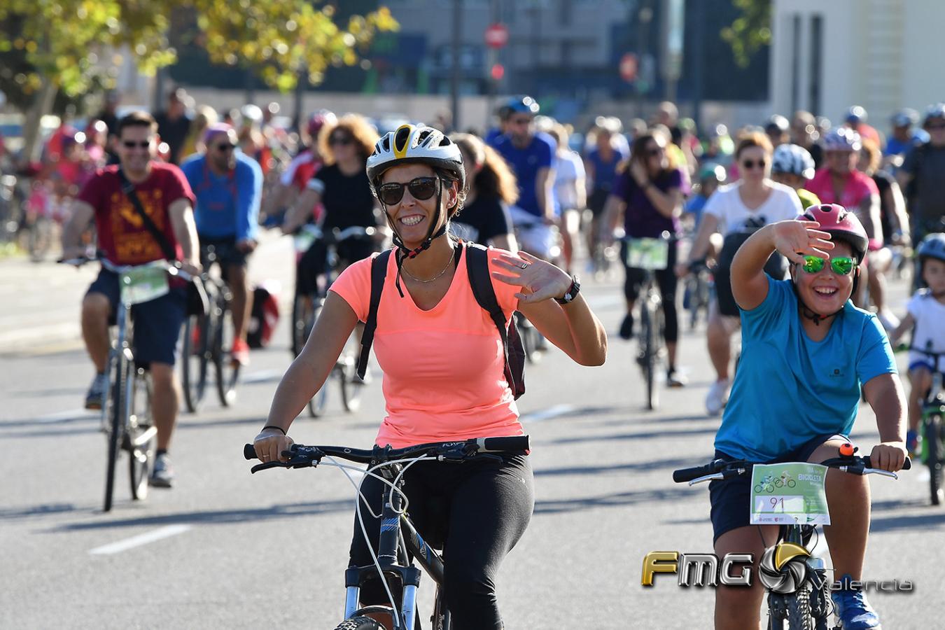 (23) DIA-DE-LA-BICICLETA-VALENCIA-2018-FMG-VALENCIA-FILI-NAVARRETE 