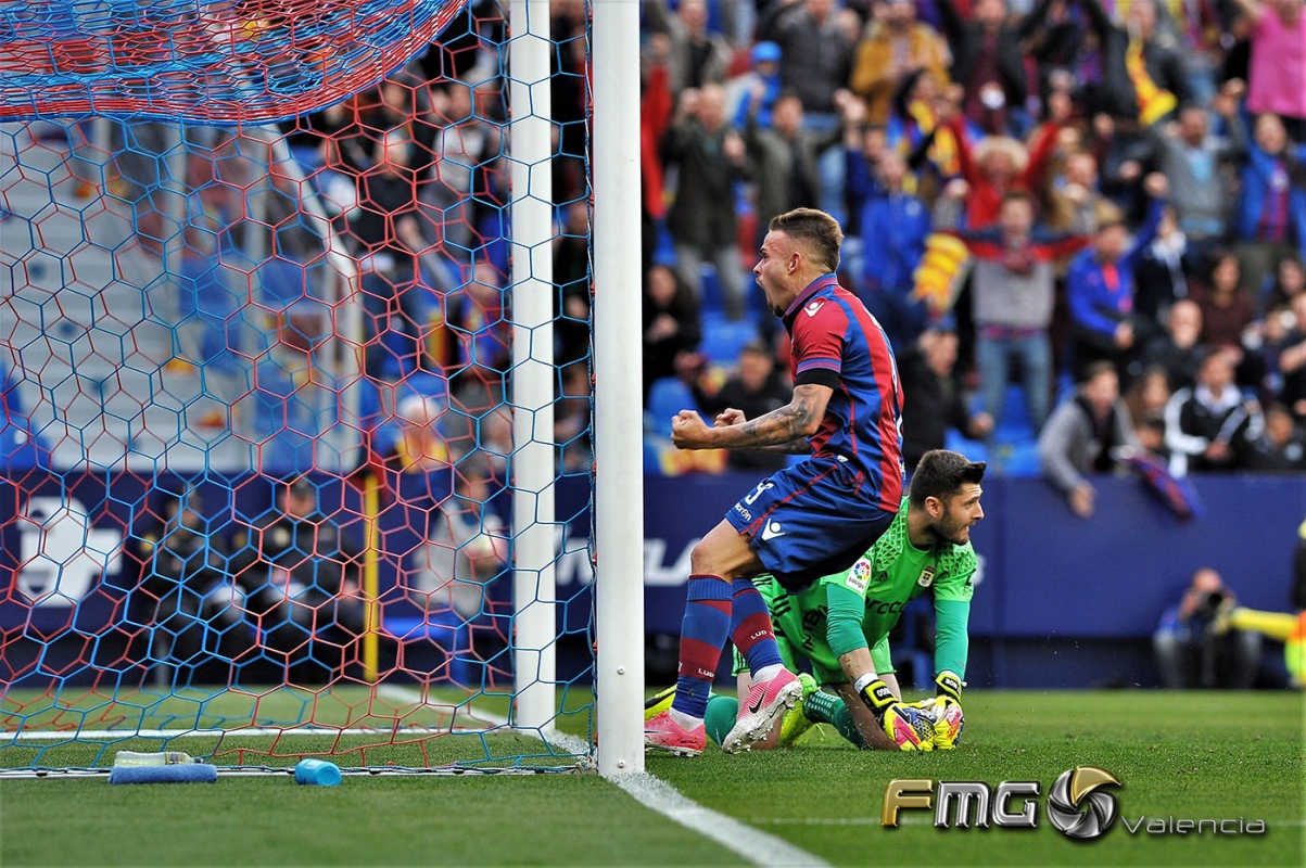 EL LEVANTE SUBE A PRIMERA  -  FMGVALENCIA (68)