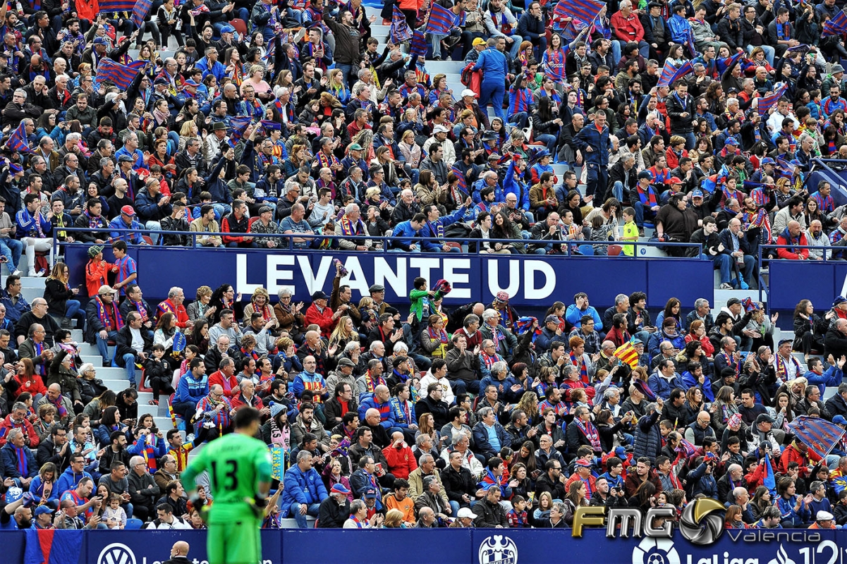 EL LEVANTE SUBE A PRIMERA  -  FMGVALENCIA (70)