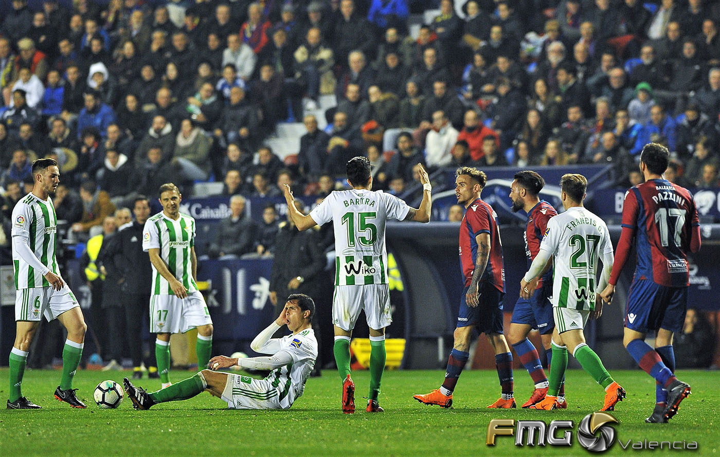 LEVANTE-0-2-BETIS-2018-FMGVALENCIA-FILI-NAVARRETE (66)
