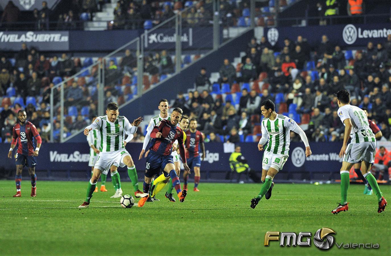 LEVANTE-0-2-BETIS-2018-FMGVALENCIA-FILI-NAVARRETE (71)