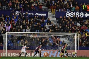 Levante- 2-1-Sevilla-2018-fmgvalencia-fili-navarrete (67)