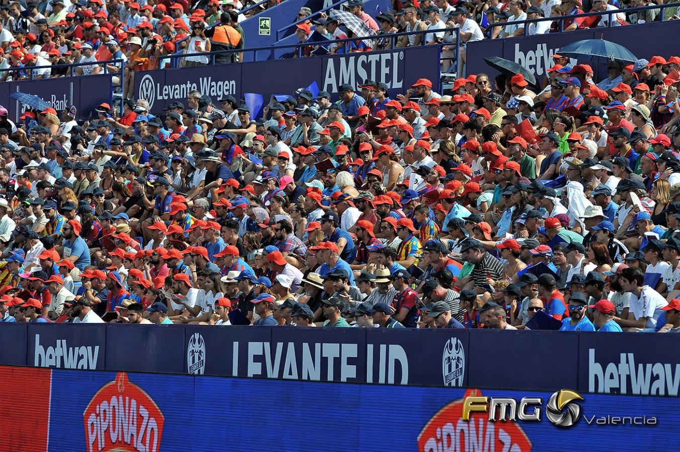 LEVANTE-UD-2-2-VALENCIA-CF-2018-FMGVALENCIA-FILI-NAVARRETE (6)
