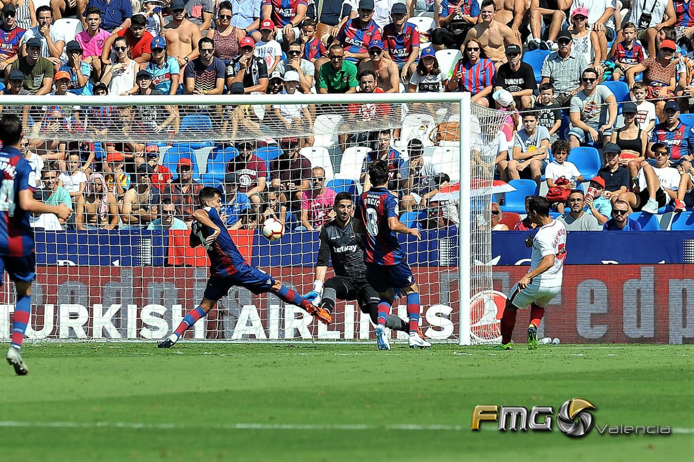 fotos-LEVANTE-2- 6-SEVILLA-fmgvalencia-fili-navarrete (2)