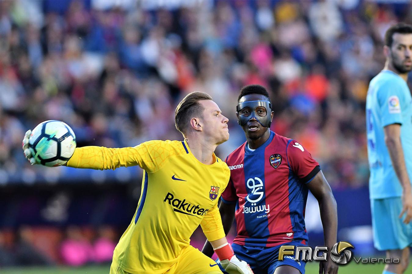 LEVANTE-5-4-BARCELONA-2018-fmgvalencia-fili-navarrete (12)