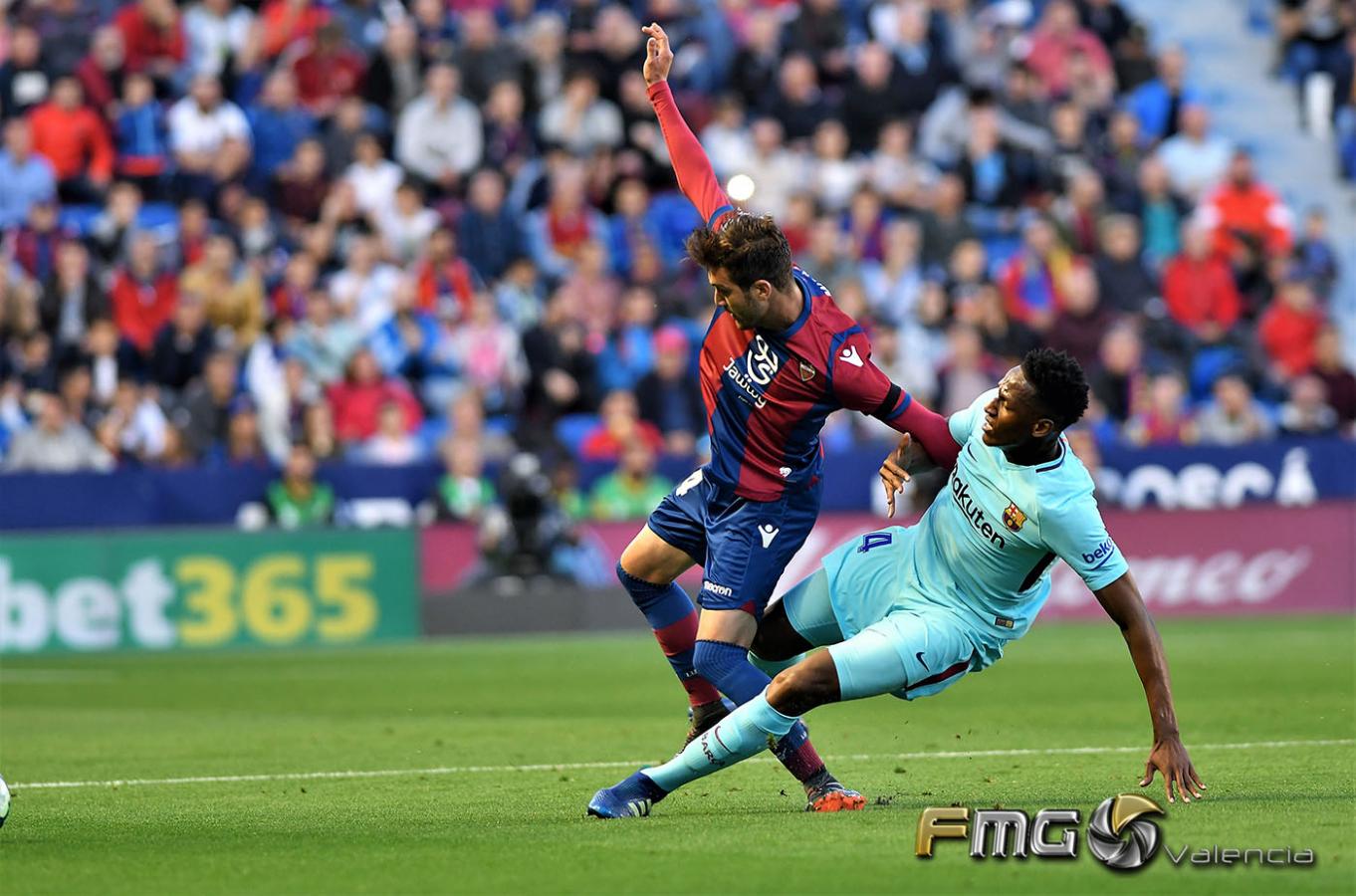 LEVANTE-5-4-BARCELONA-2018-fmgvalencia-fili-navarrete (5)