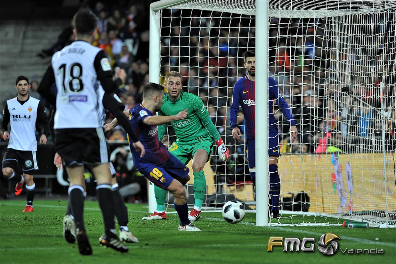VALENCIA -BARCELONA-COPA-DEL-REY-2018- FMGVALENCIA-FILI-NAVARRETE (89)
