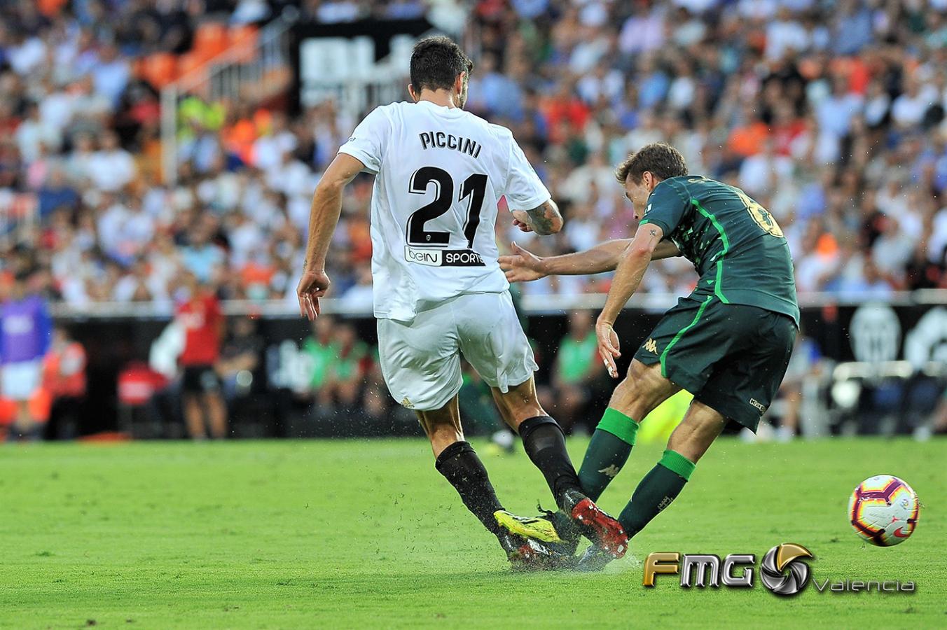 Valencia-0-0-Betis-2018-FMGValencia-Fili-Navarrete (55)