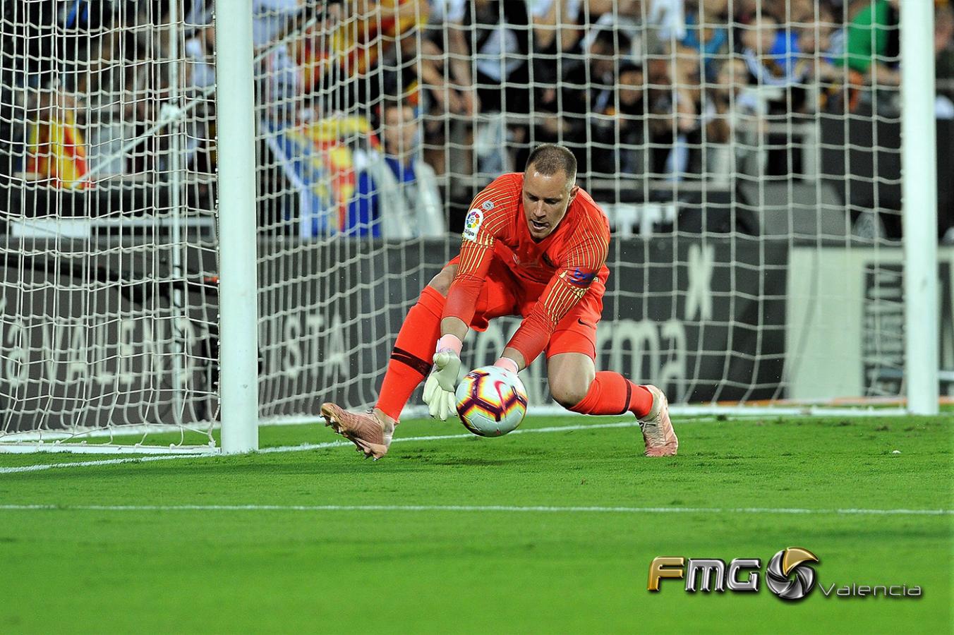 Valencia-1-1-Barcelona-2018-FMGValencia-Fili-Navarrete (23)