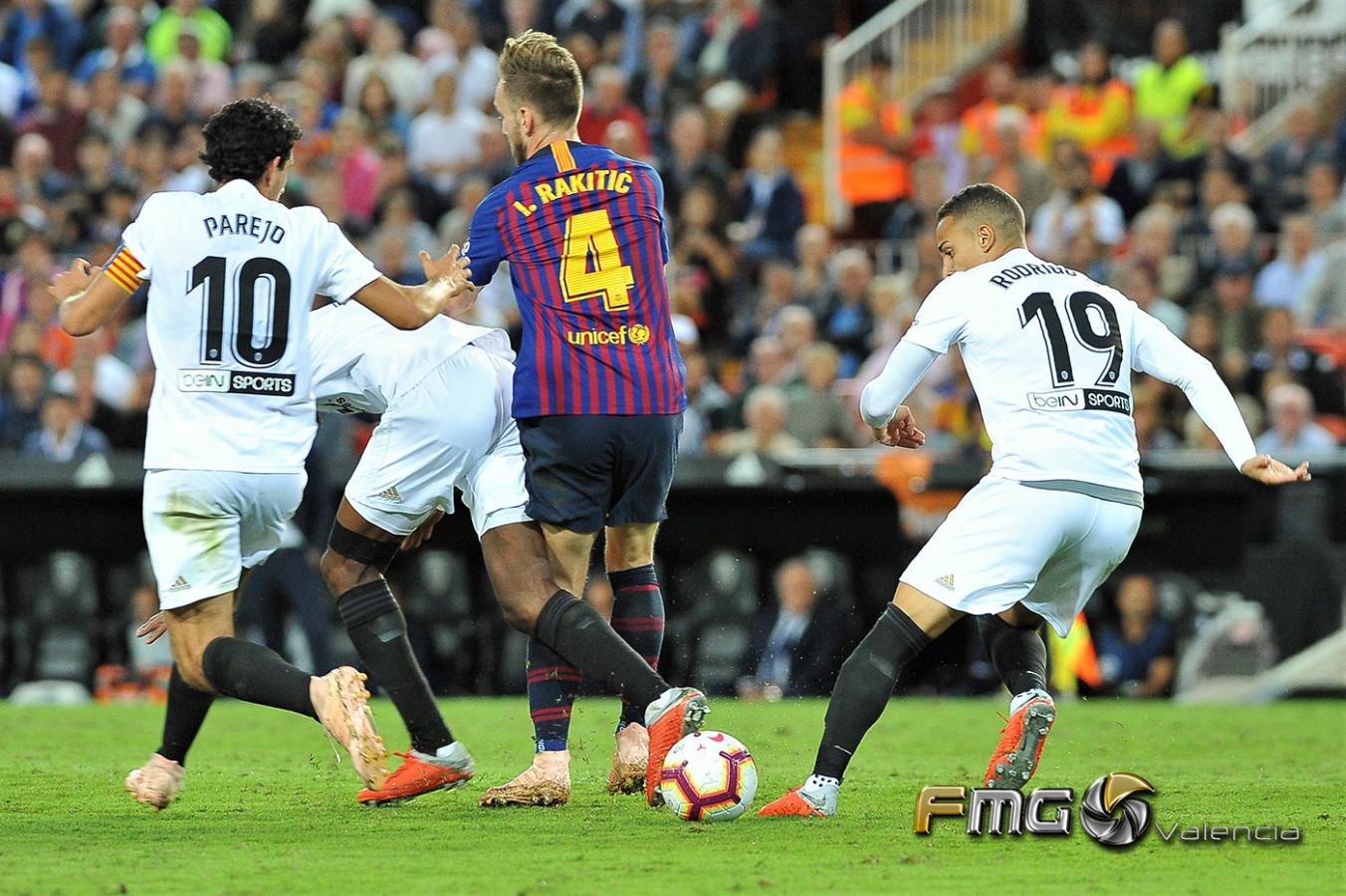 Valencia-1-1-Barcelona-2018-FMGValencia-Fili-Navarrete (72)
