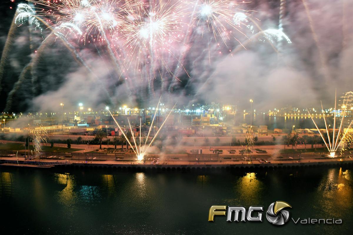 castillo-piromusical-feria-julio-valencia-2017-ricardo-caballer-fmg-valencia-fili-navarrete (19)