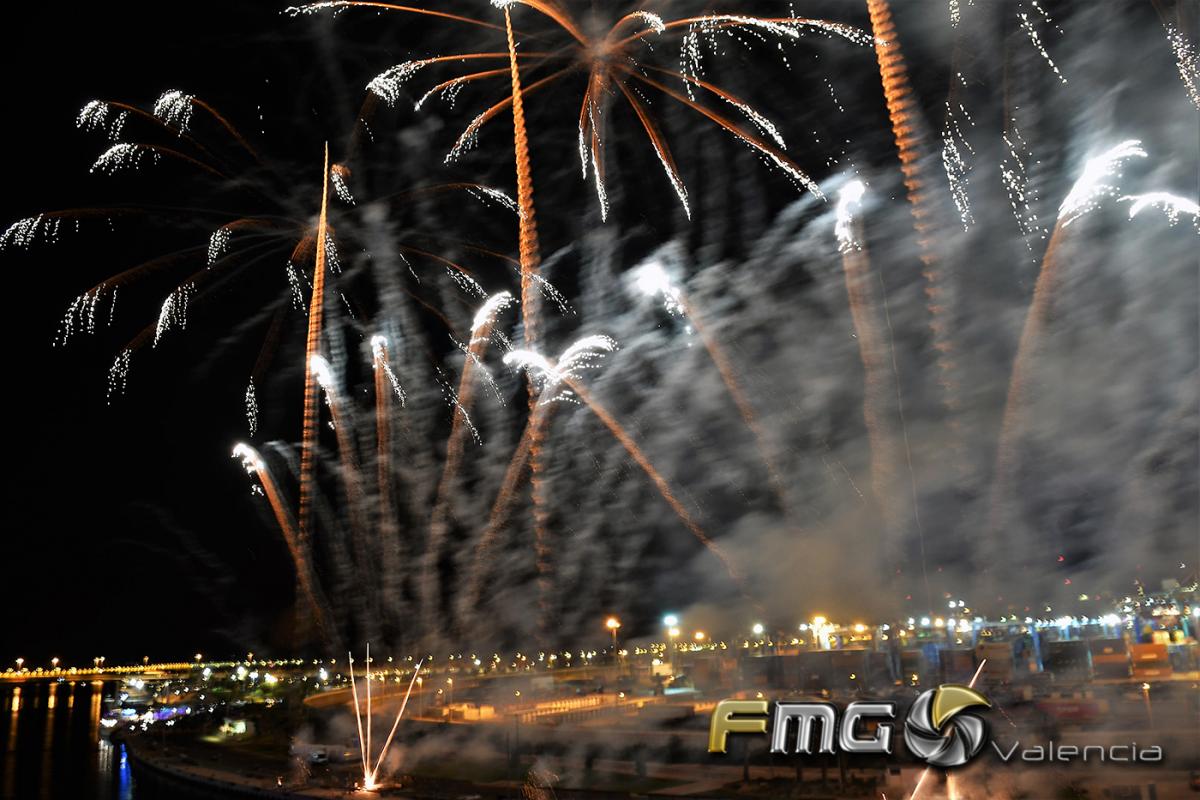 castillo-piromusical-feria-julio-valencia-2017-ricardo-caballer-fmg-valencia-fili-navarrete (21)