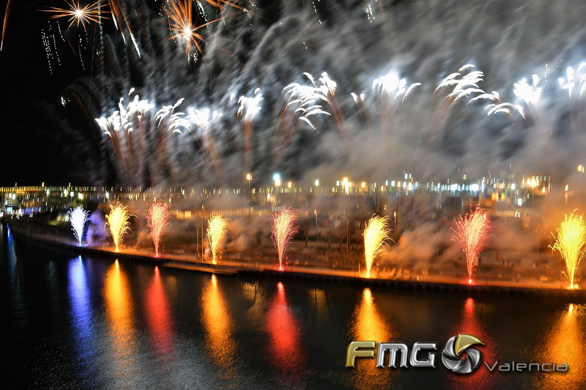 castillo-piromusical-feria-julio-valencia-2017-ricardo-caballer-fmg-valencia-fili-navarrete (22)