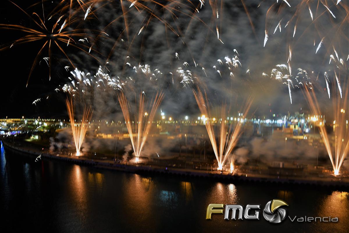 castillo-piromusical-feria-julio-valencia-2017-ricardo-caballer-fmg-valencia-fili-navarrete (23)