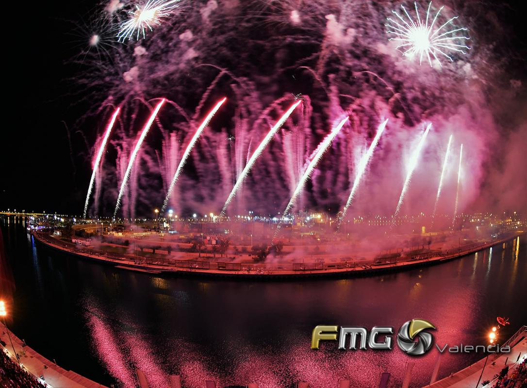 castillo-piromusical-feria-julio-valencia-2017-ricardo-caballer-fmg-valencia-fili-navarrete (30)