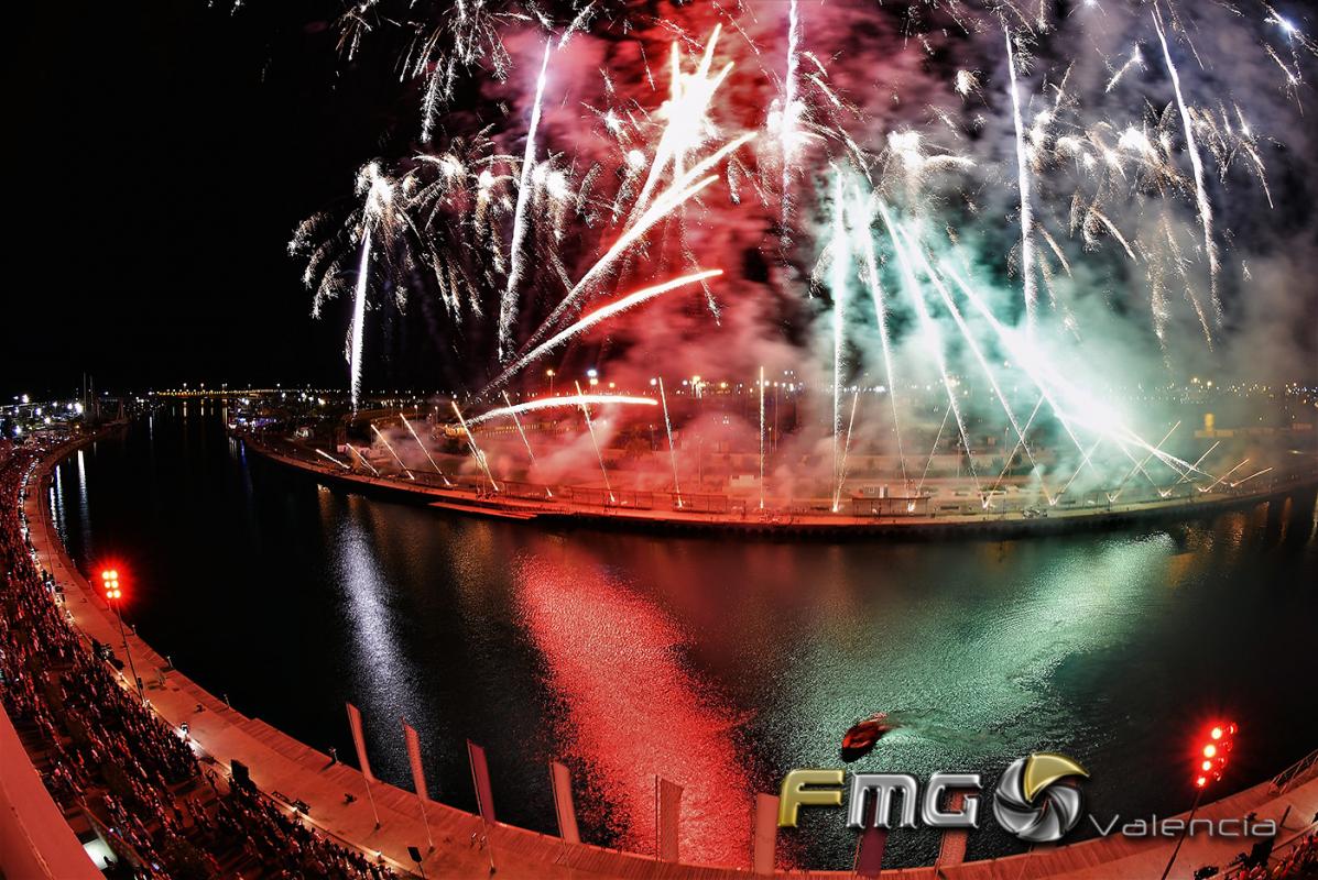 castillo-piromusical-feria-julio-valencia-2017-ricardo-caballer-fmg-valencia-fili-navarrete (46)