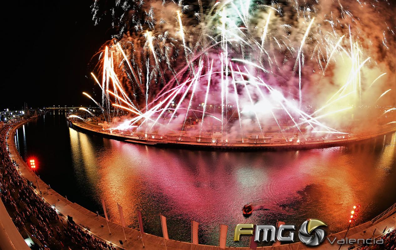 castillo-piromusical-feria-julio-valencia-2017-ricardo-caballer-fmg-valencia-fili-navarrete (47)