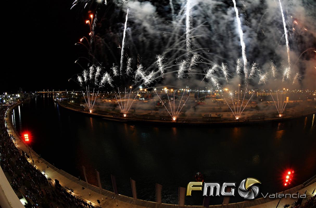 castillo-piromusical-feria-julio-valencia-2017-ricardo-caballer-fmg-valencia-fili-navarrete (48)