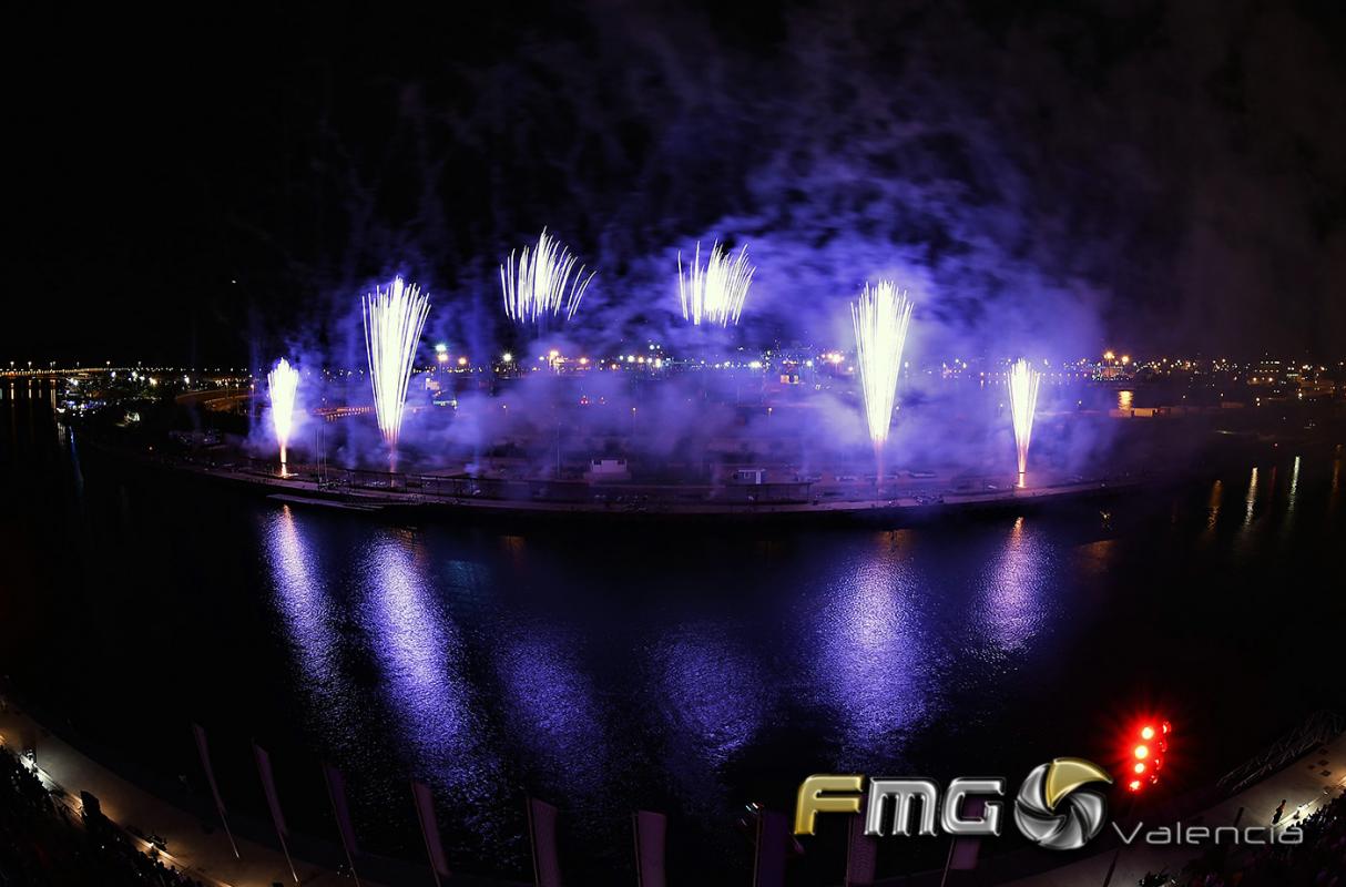 castillo-piromusical-feria-julio-valencia-2017-ricardo-caballer-fmg-valencia-fili-navarrete (49)