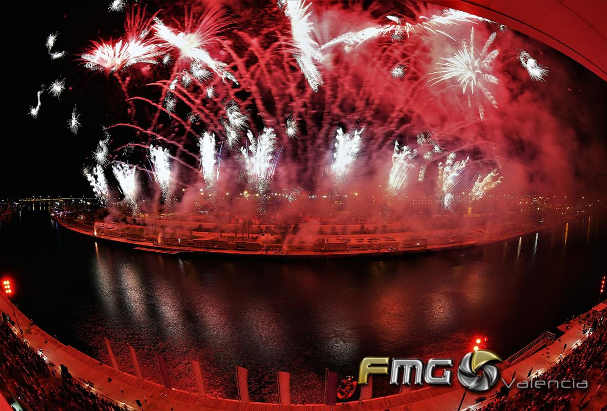 castillo-piromusical-feria-julio-valencia-2017-ricardo-caballer-fmg-valencia-fili-navarrete (52)