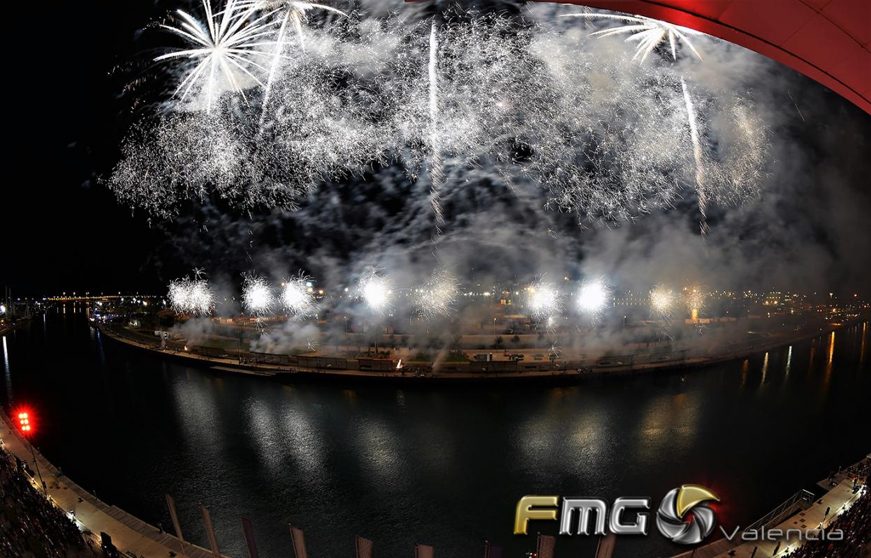 castillo-piromusical-feria-julio-valencia-2017-ricardo-caballer-fmg-valencia-fili-navarrete (54)