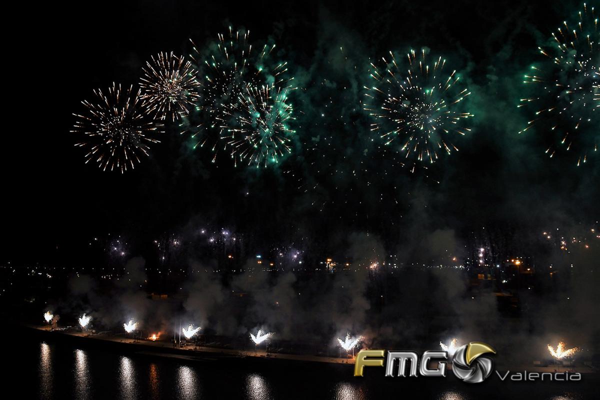 castillo-piromusical-feria-julio-valencia-2017-ricardo-caballer-fmg-valencia-fili-navarrete (6)