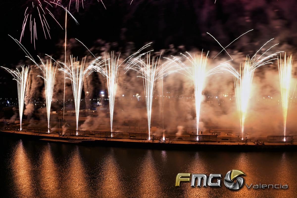 castillo-piromusical-feria-julio-valencia-2017-ricardo-caballer-fmg-valencia-fili-navarrete (62)